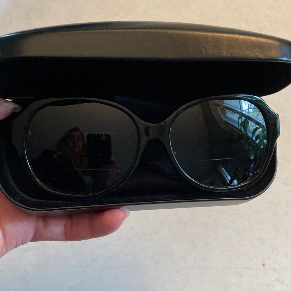 Coach Women's Dark Tortoise Sunglasses Prescription Bifocal & Case - Picture 10 of 10